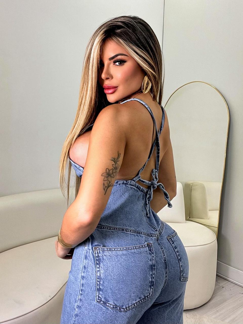 Jardineira Com Zíper Jeans Claro S/ Strech