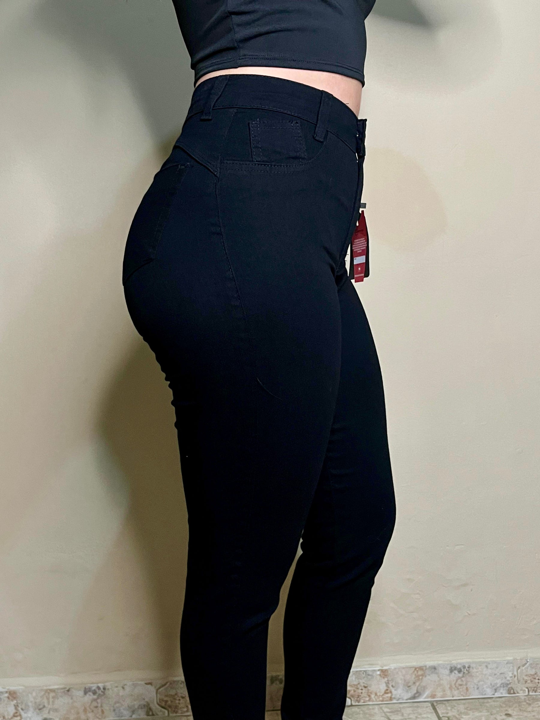 Calça Skinny Preta C/ Stretch